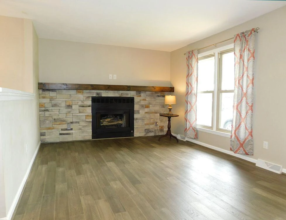4230 Belford ST - Photo 2