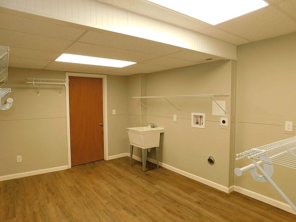 4230 Belford ST - Photo 22