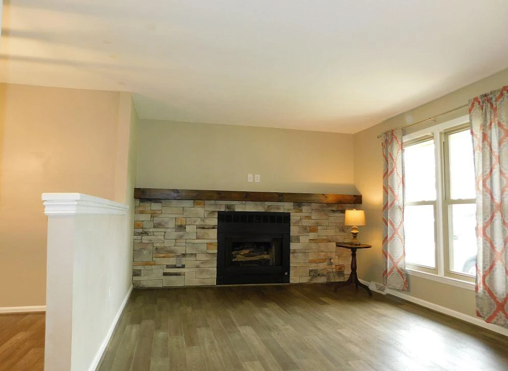 4230 Belford ST - Photo 3
