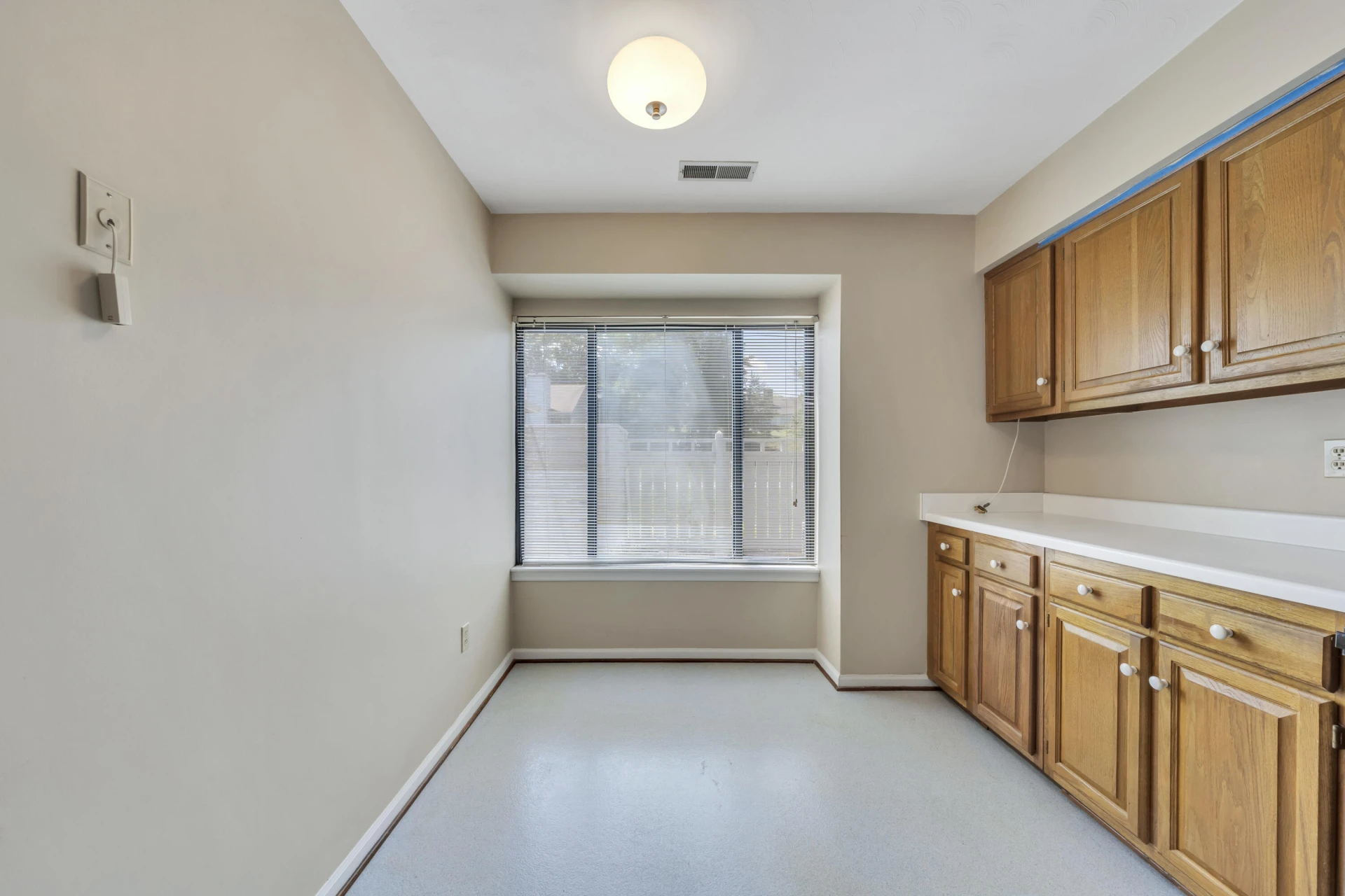 2404 Post Oak RD - Photo 10