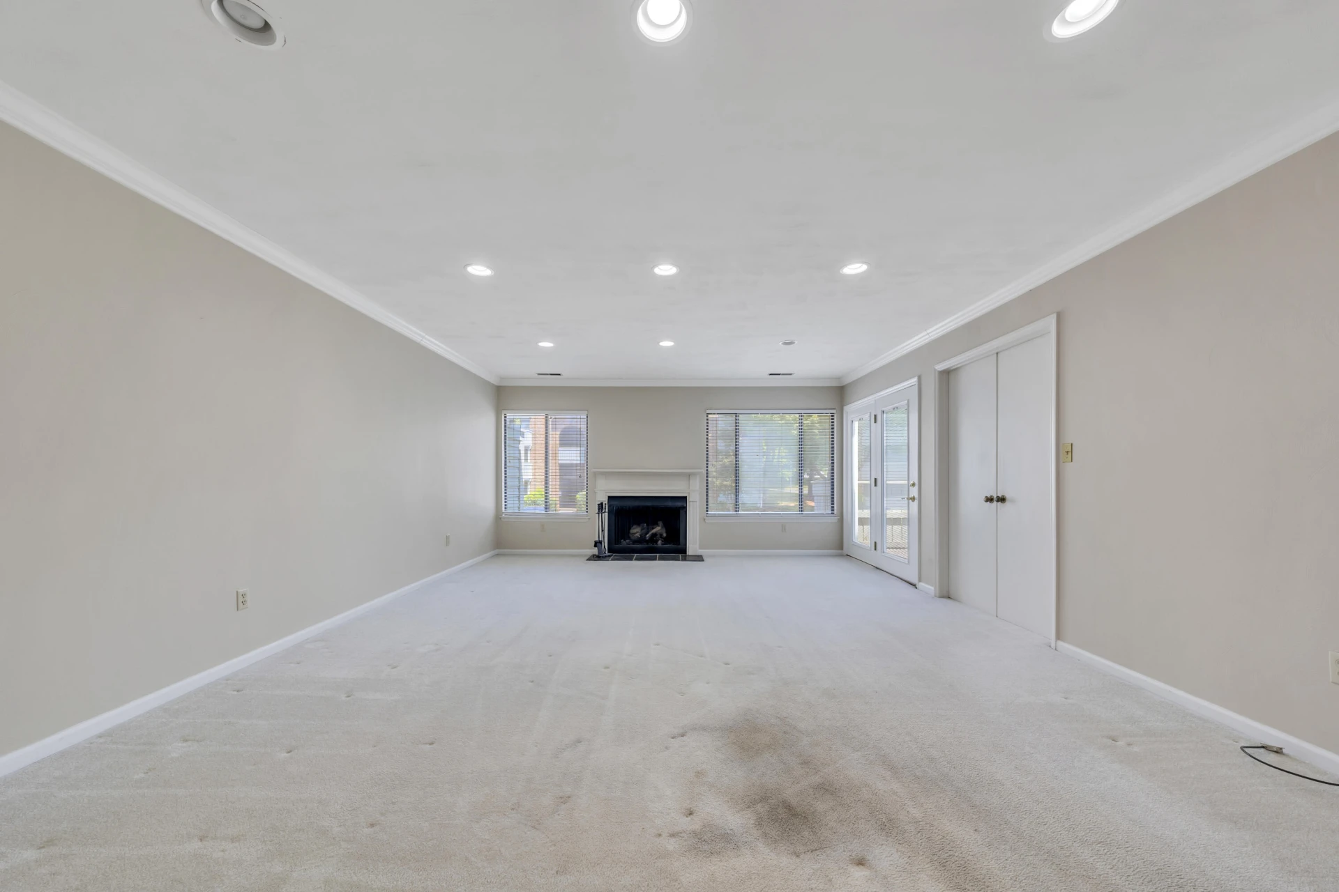 2404 Post Oak RD - Photo 16