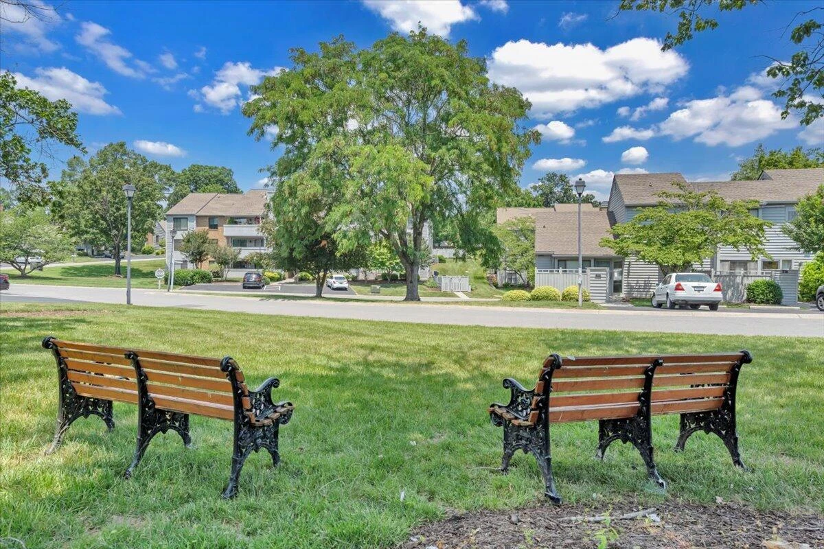 2404 Post Oak RD - Photo 36