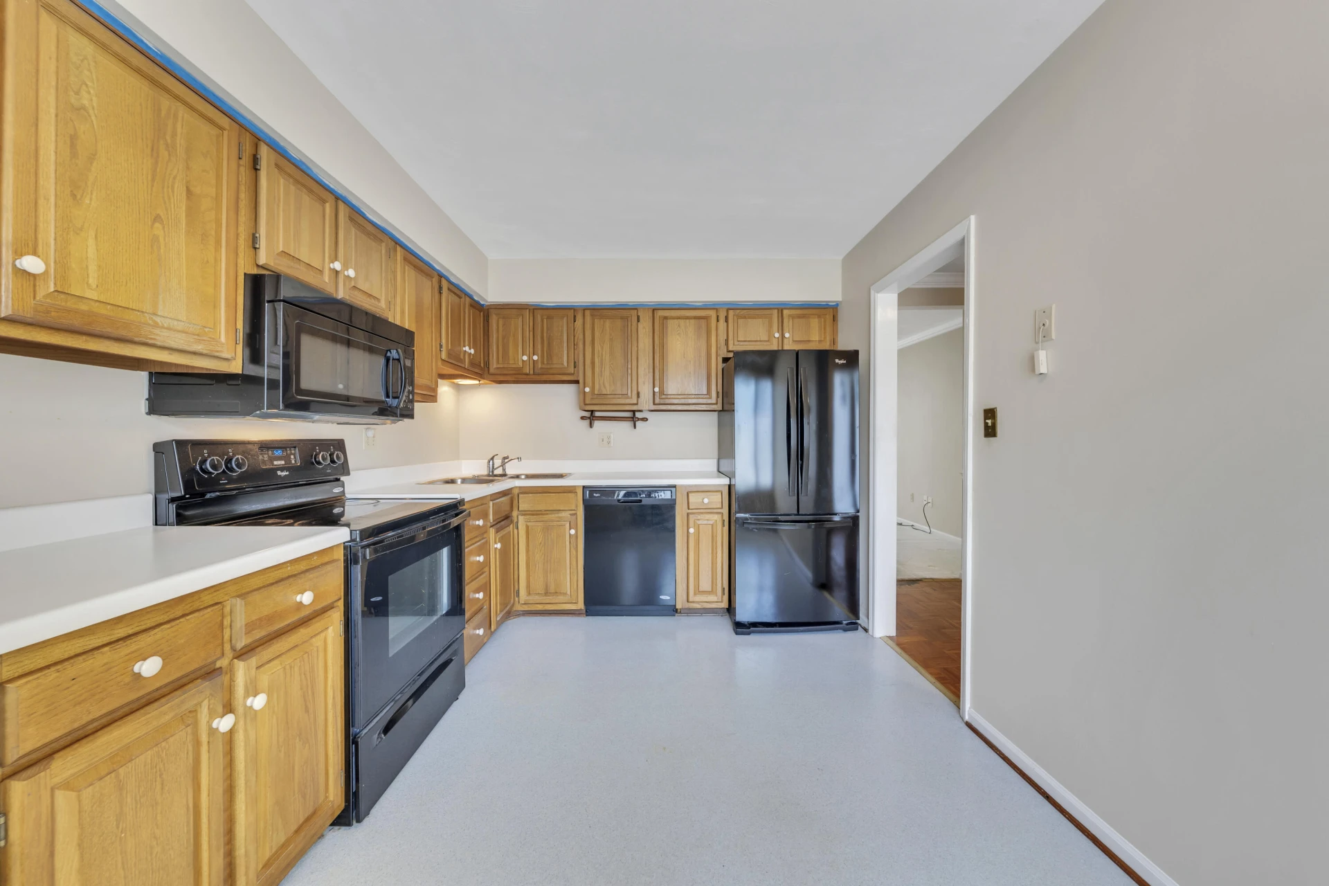 2404 Post Oak RD - Photo 9
