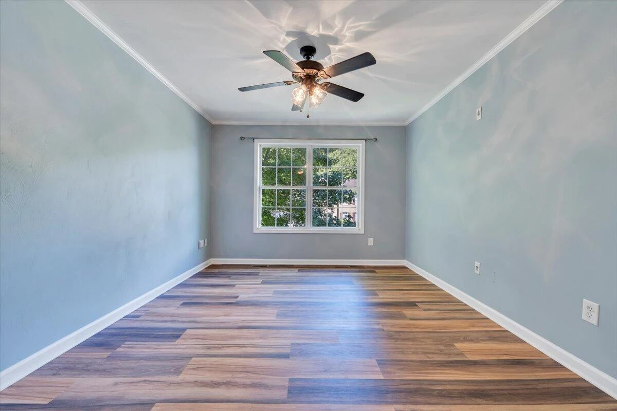 2417 Deerfield CT - Photo 19