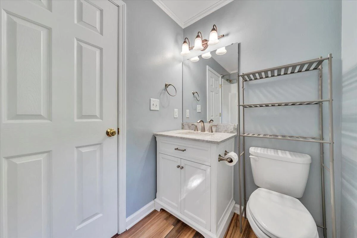 2417 Deerfield CT - Photo 20