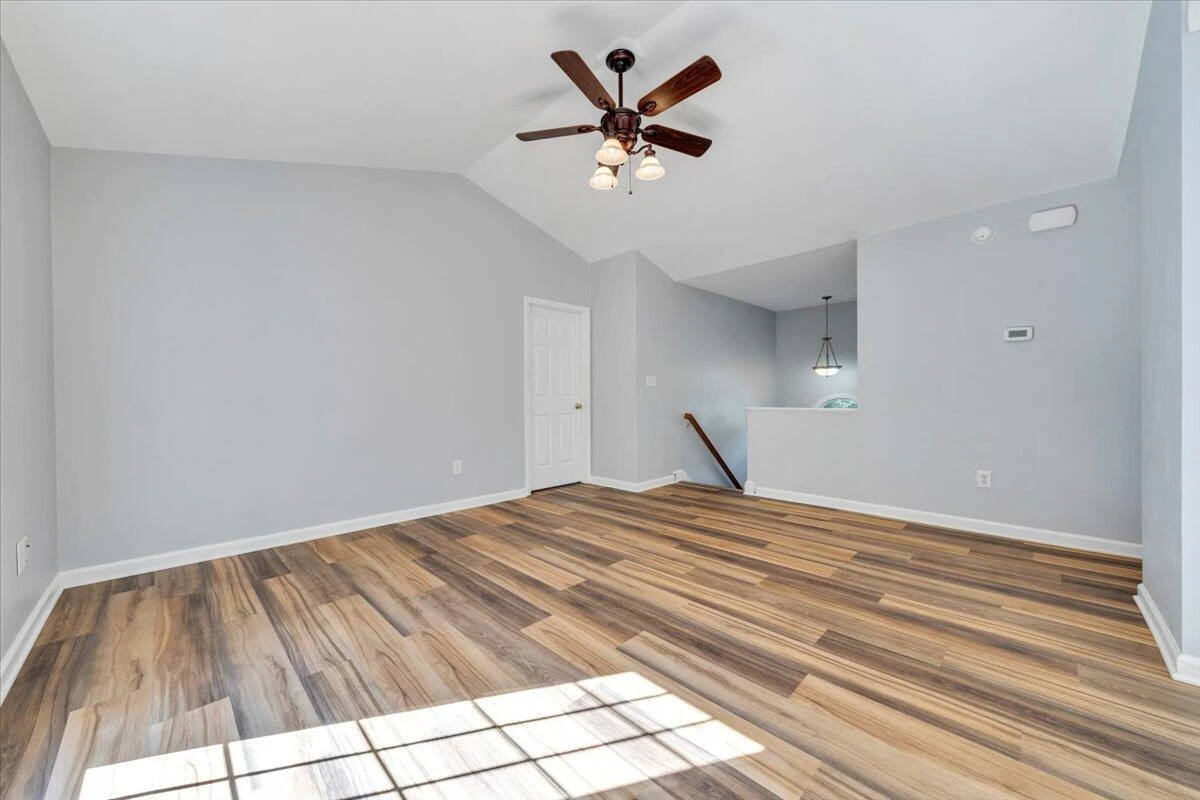 2417 Deerfield CT - Photo 7