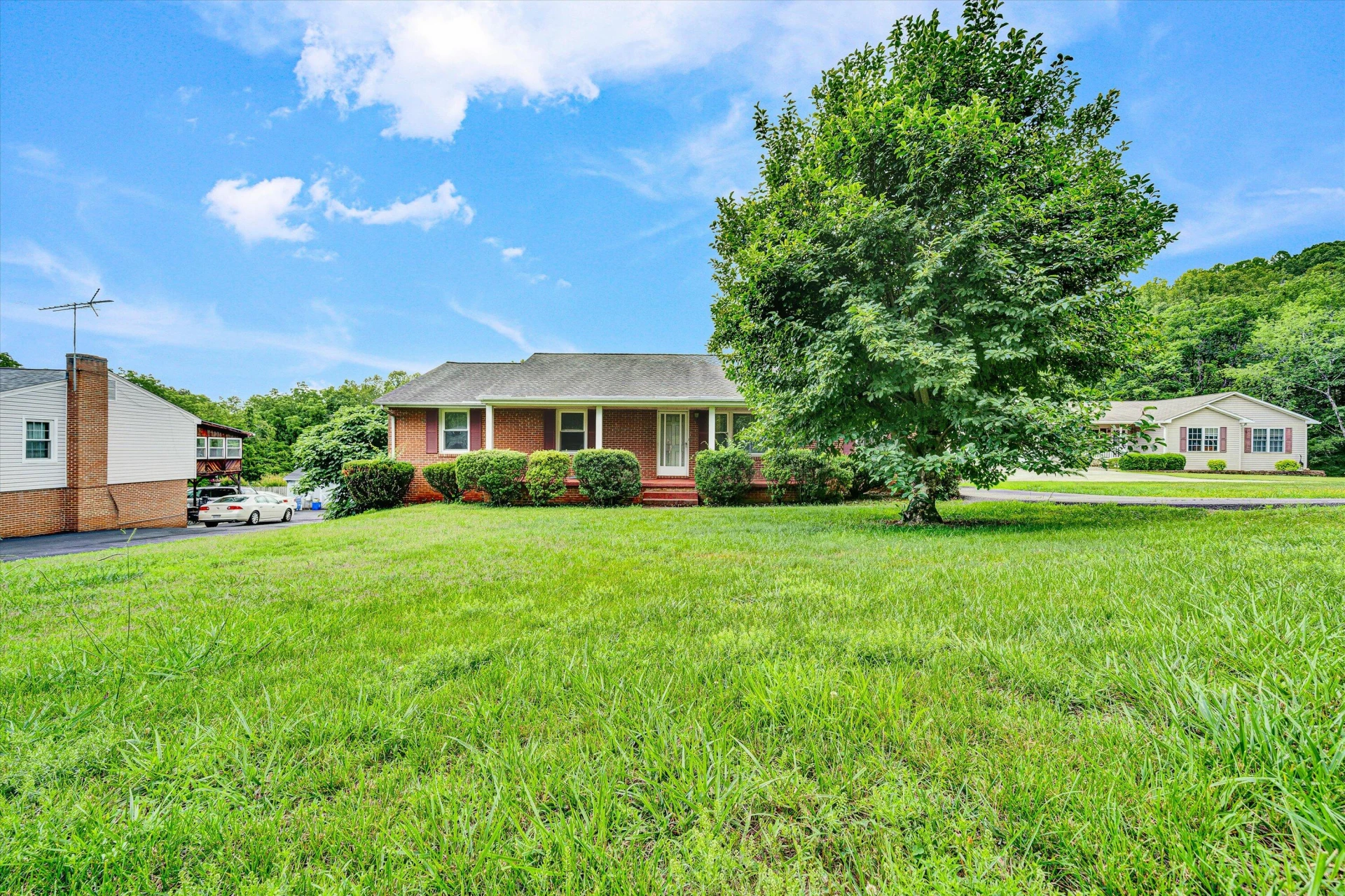 380 Lakeshore Terrace RD - Photo 24