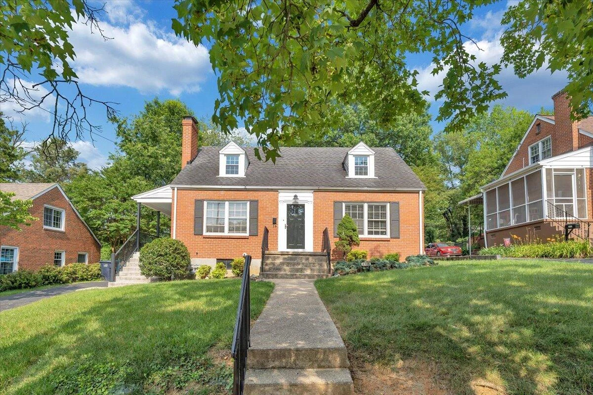 2326 Carlton RD SW - Photo 39