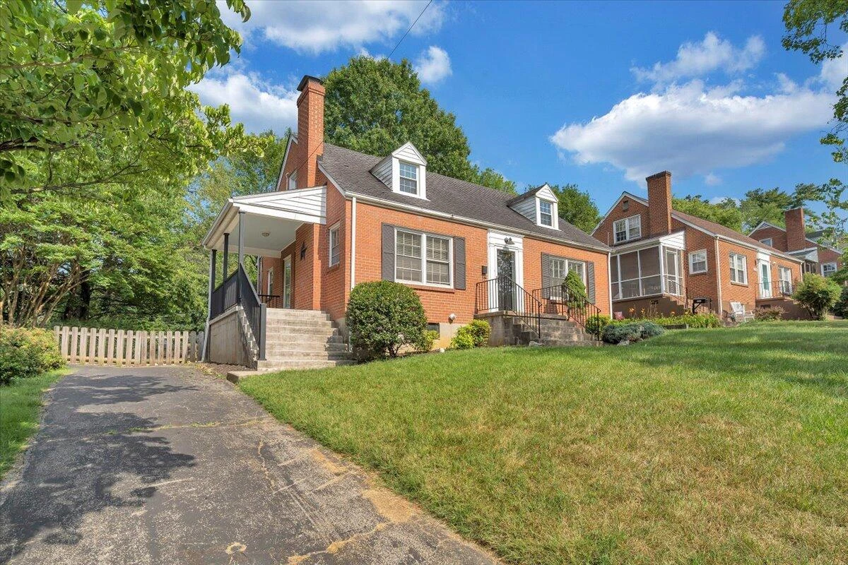 2326 Carlton RD SW - Photo 40