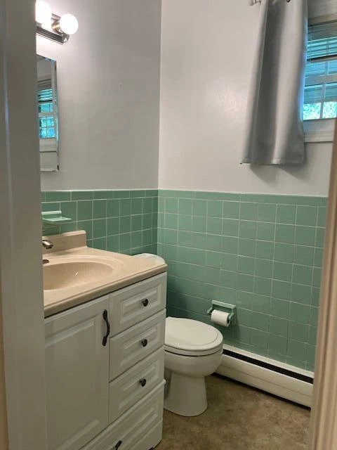366 HOWARD DR - Photo 17