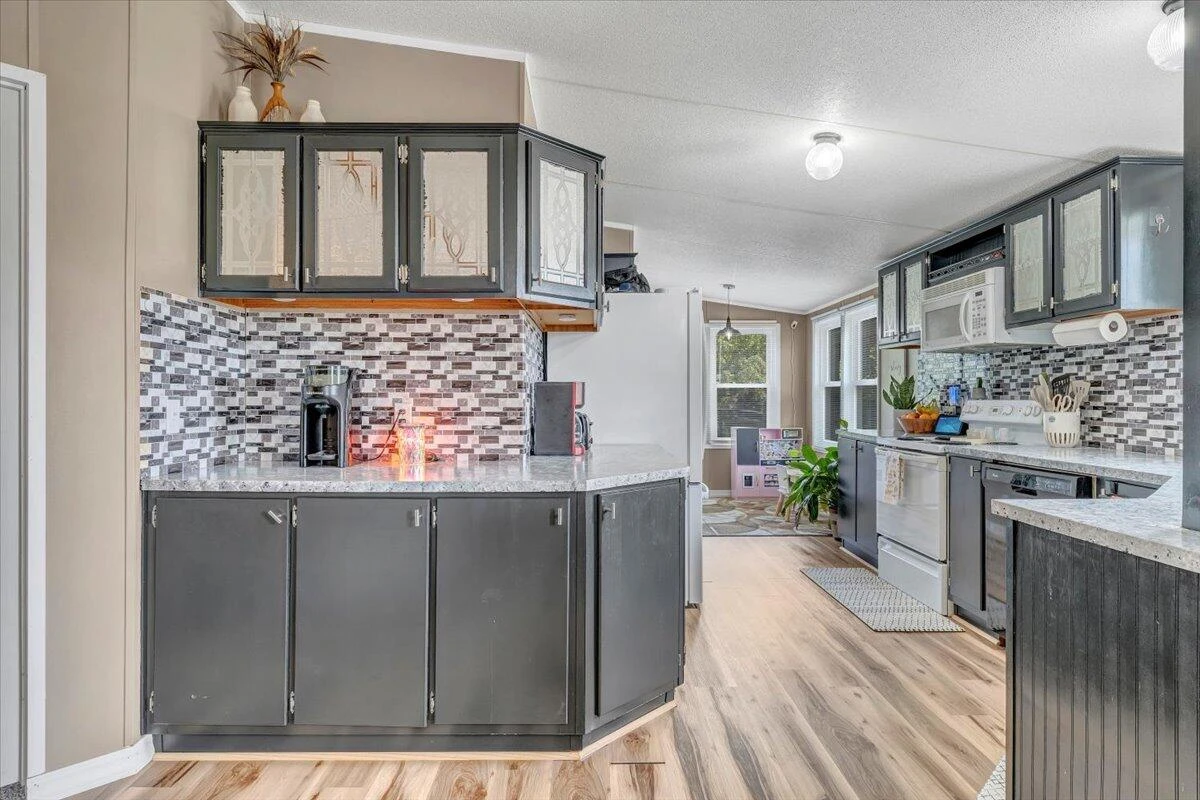 161 Oak View LN - Photo 18
