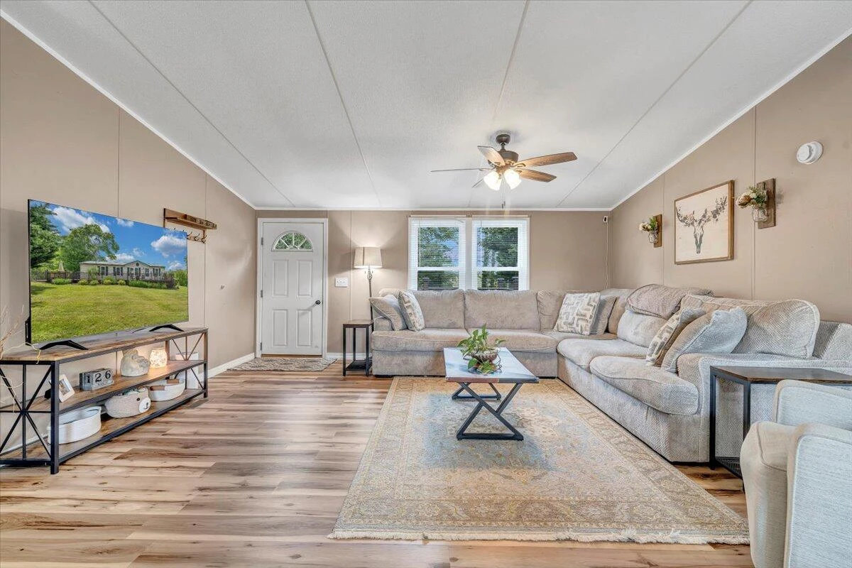 161 Oak View LN - Photo 5