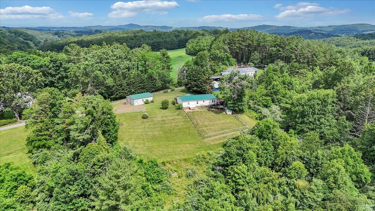 161 Oak View LN - Photo 73