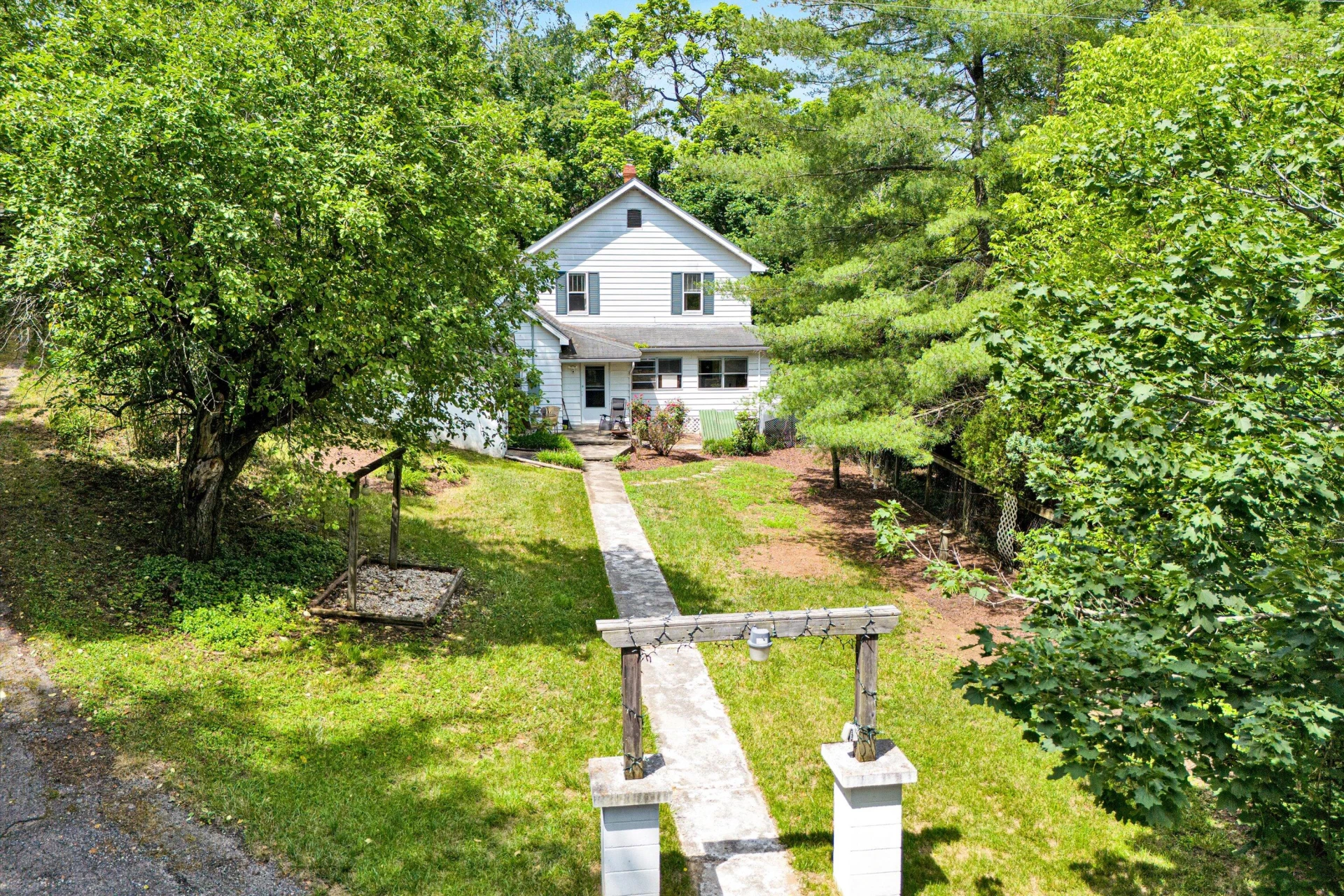 5951 Roanoke RD - Photo 4
