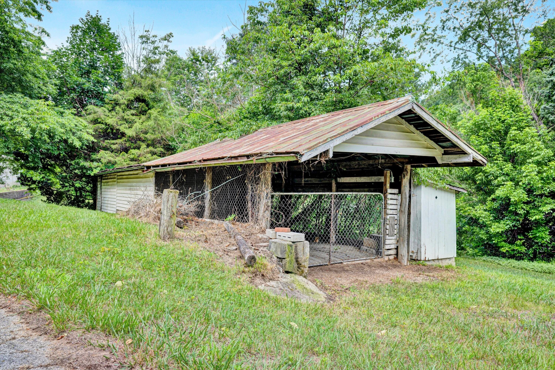 5951 Roanoke RD - Photo 36