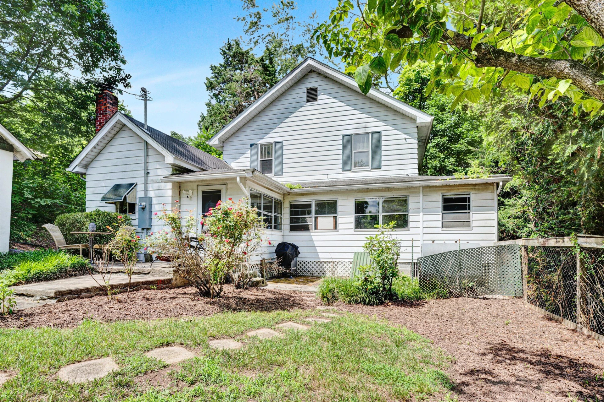 5951 Roanoke RD - Photo 5