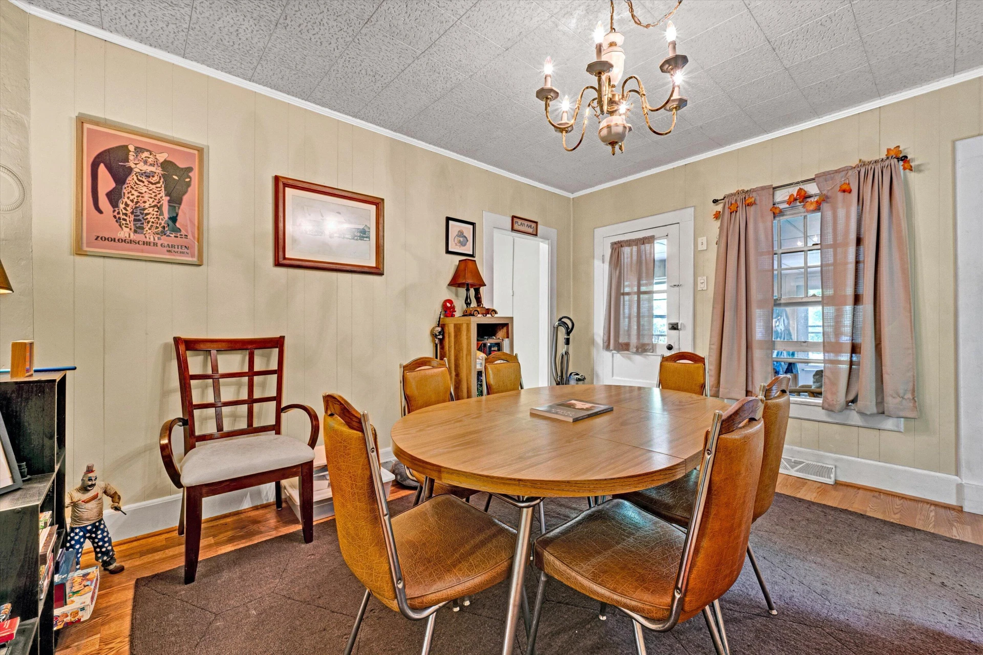 5951 Roanoke RD - Photo 7