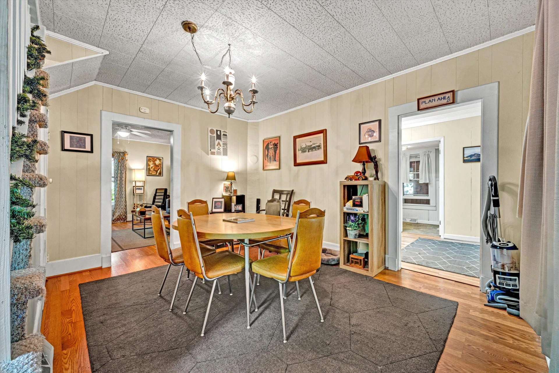 5951 Roanoke RD - Photo 8