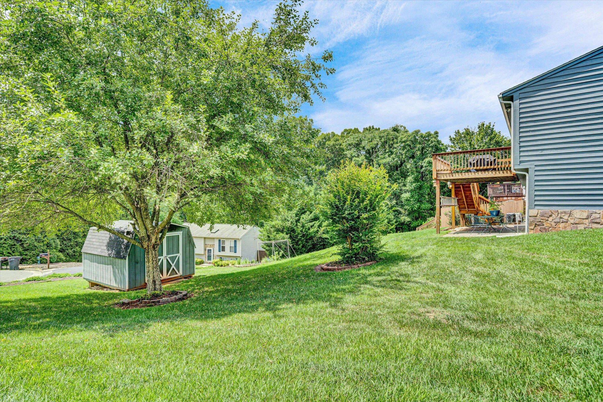 1124 Pedigo LN - Photo 23