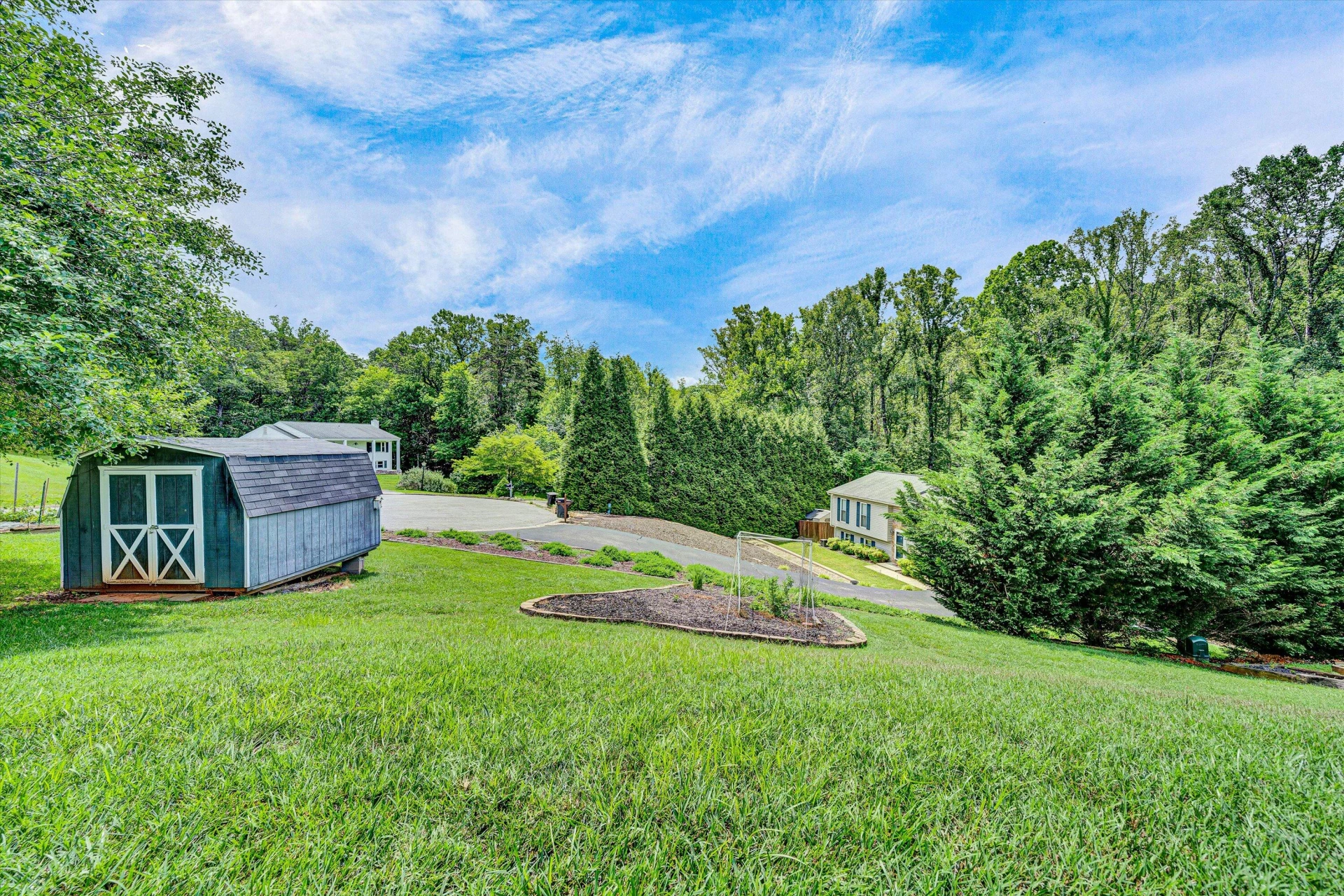 1124 Pedigo LN - Photo 24
