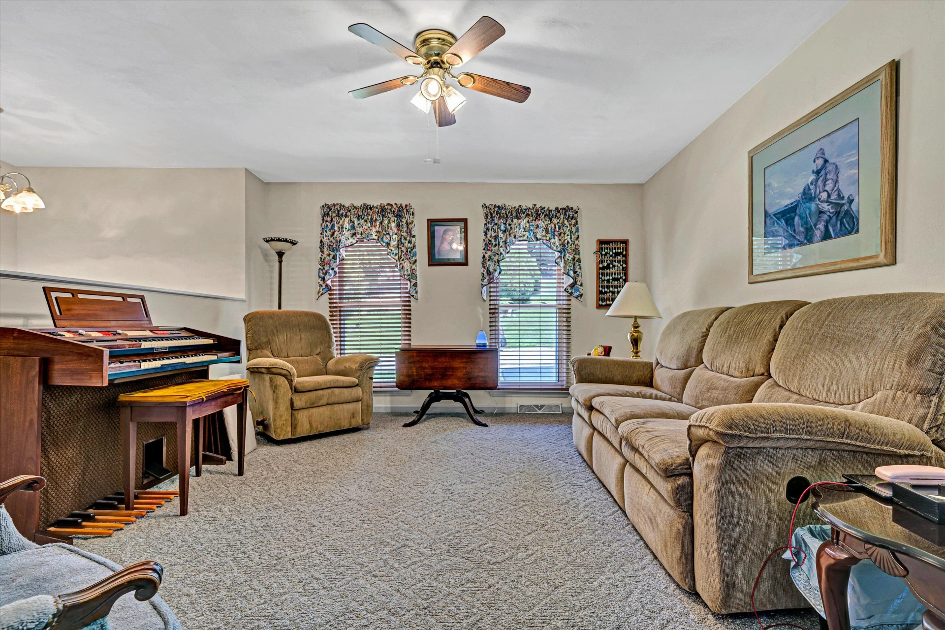 1124 Pedigo LN - Photo 6