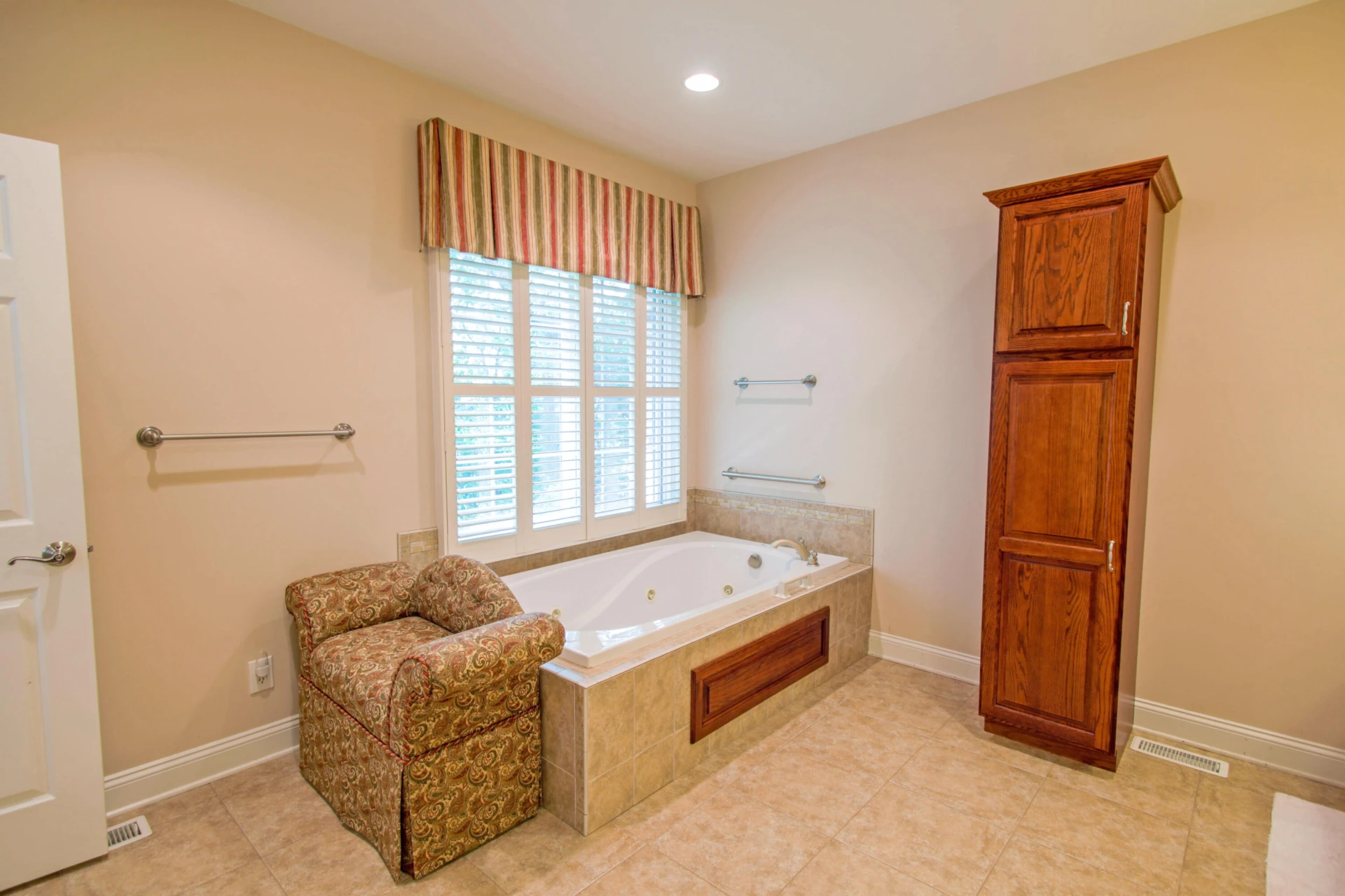 323 Hayfield DR - Photo 24