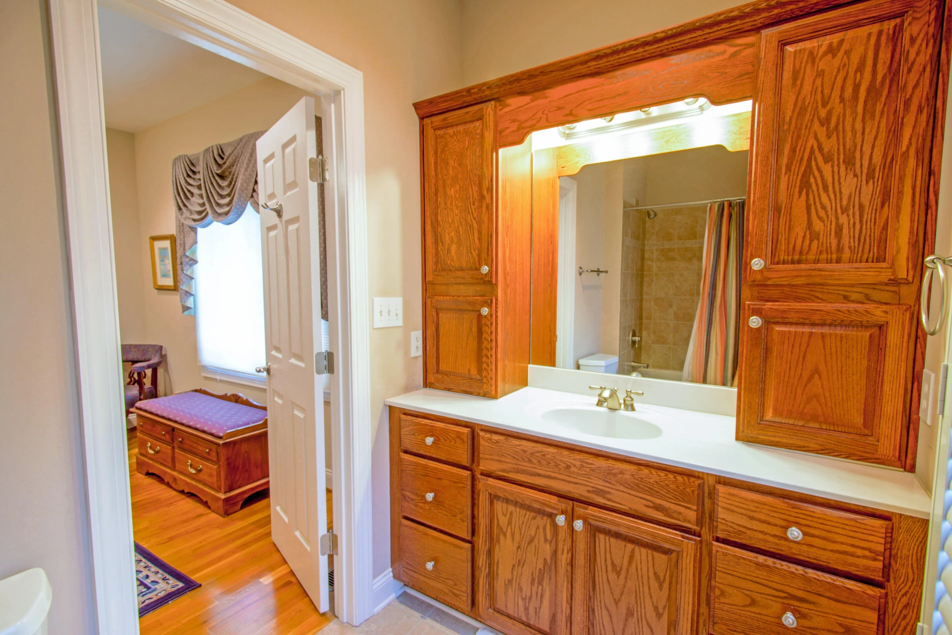323 Hayfield DR - Photo 32