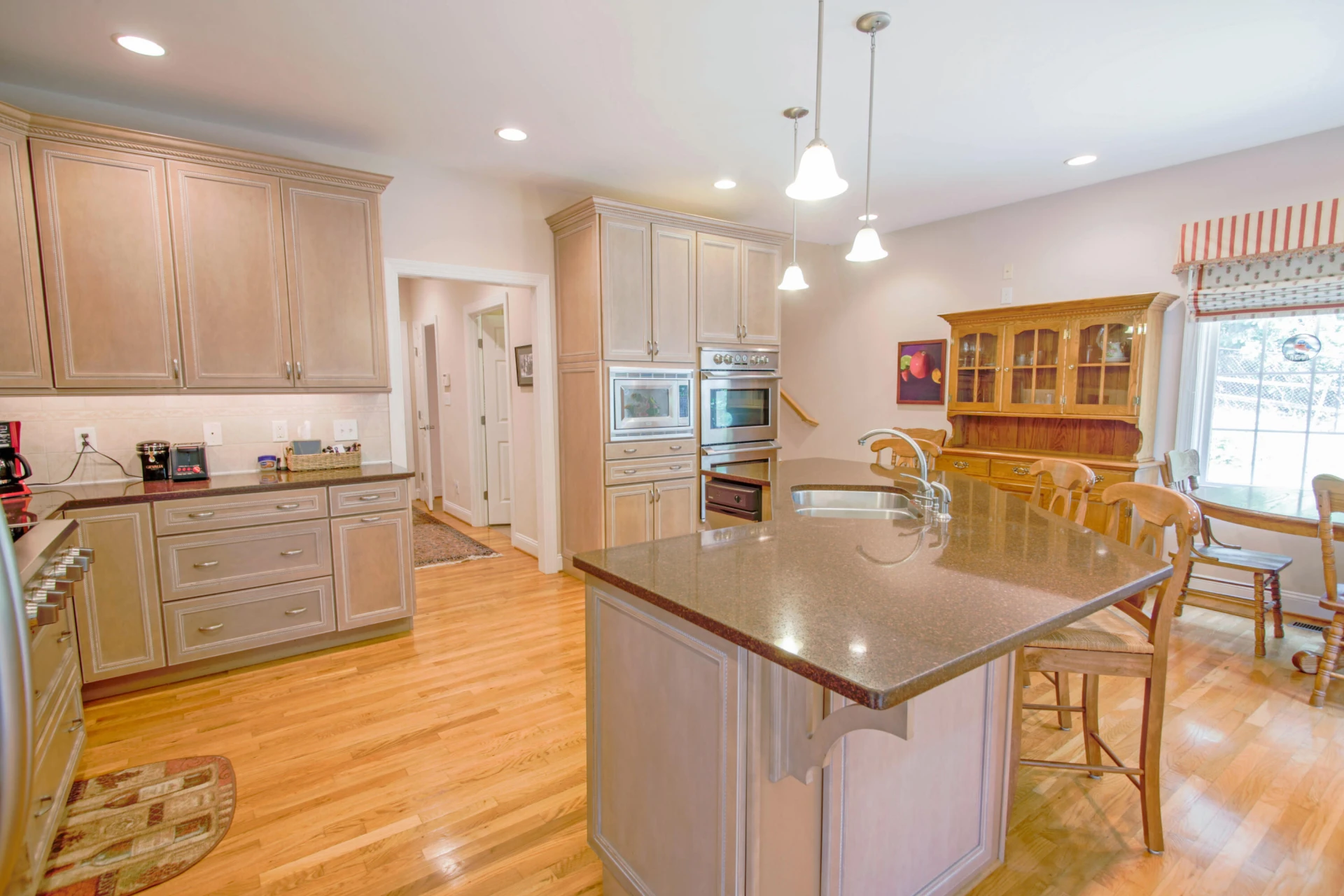 323 Hayfield DR - Photo 37