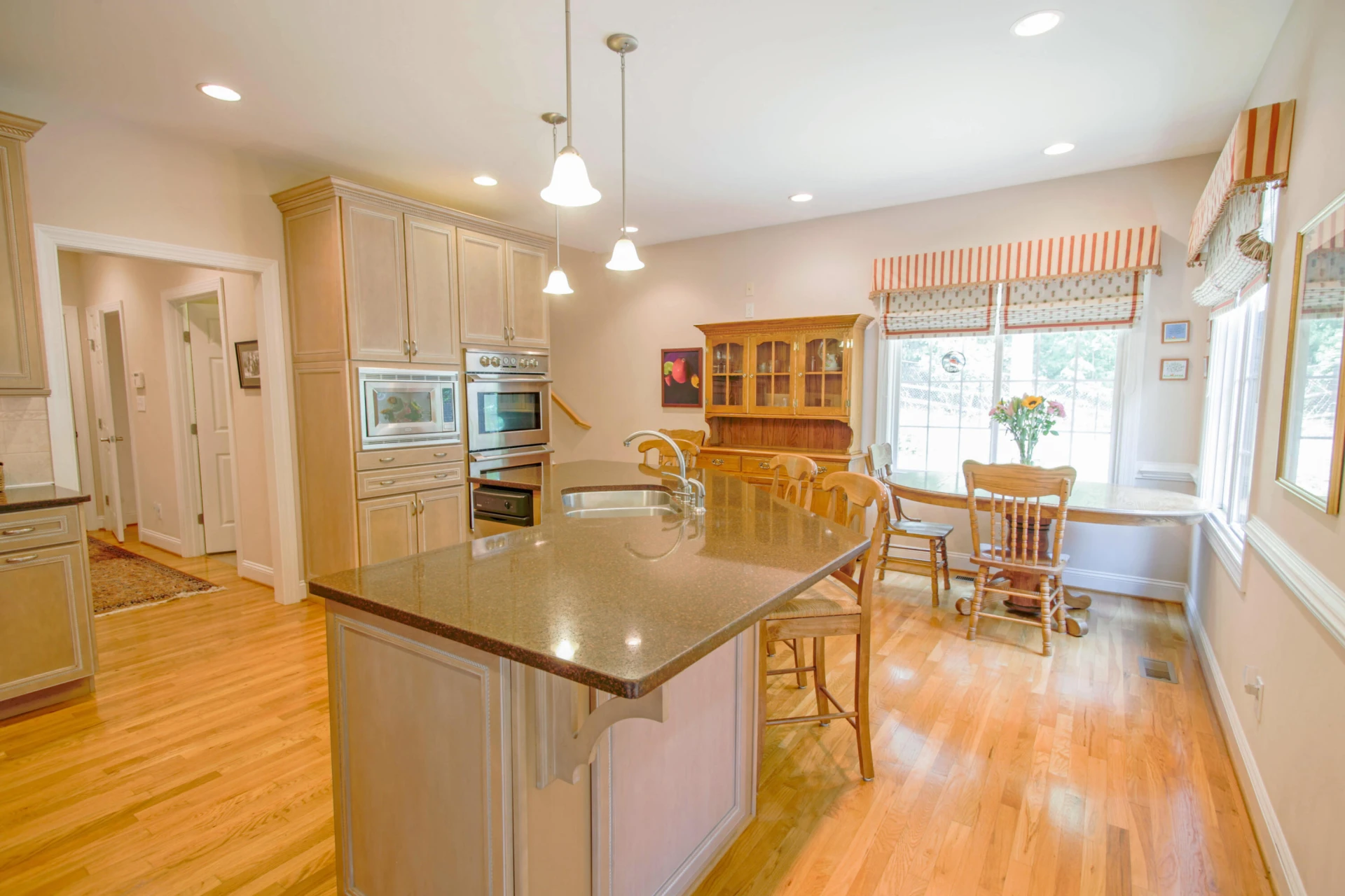 323 Hayfield DR - Photo 38