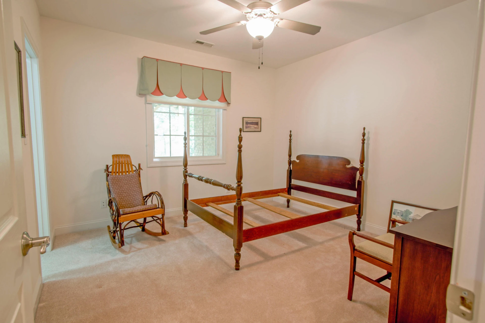 323 Hayfield DR - Photo 66