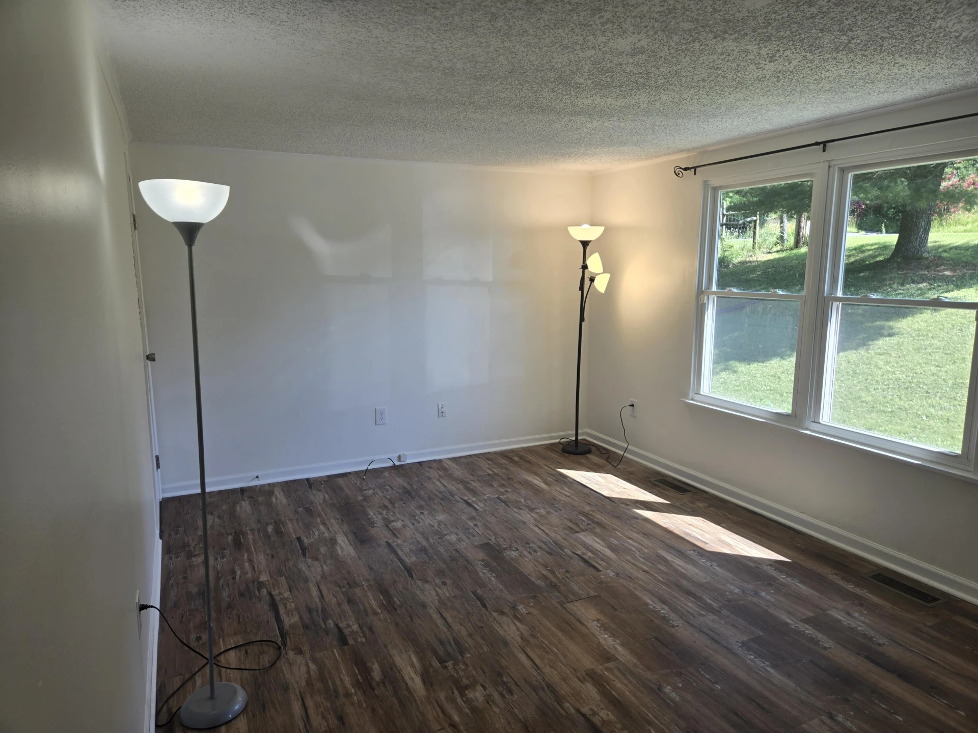 8517 Willett LN - Photo 16