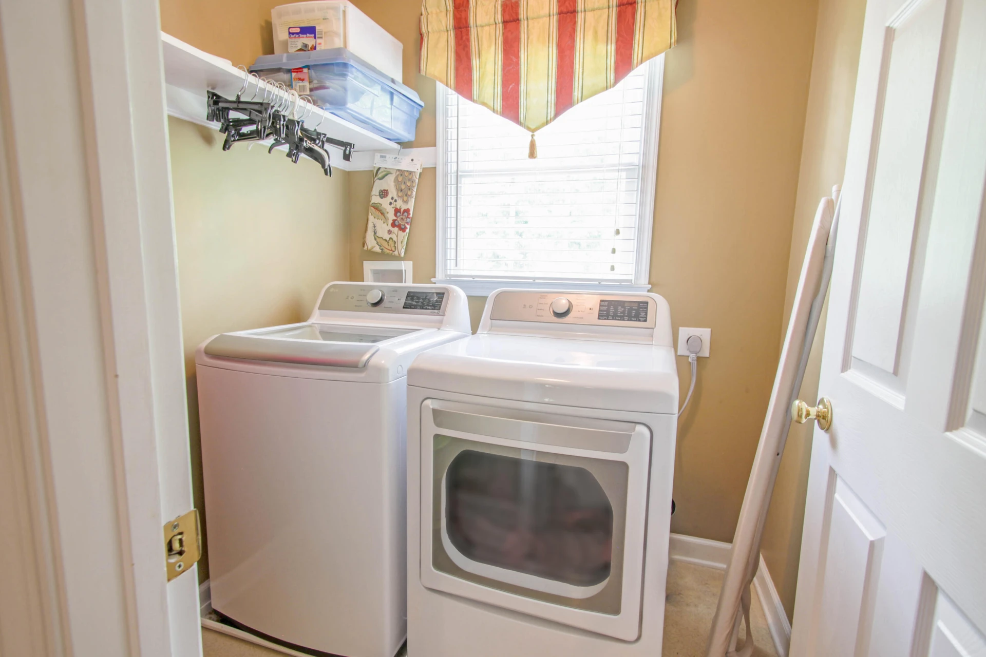 1266 Wills WAY - Photo 41