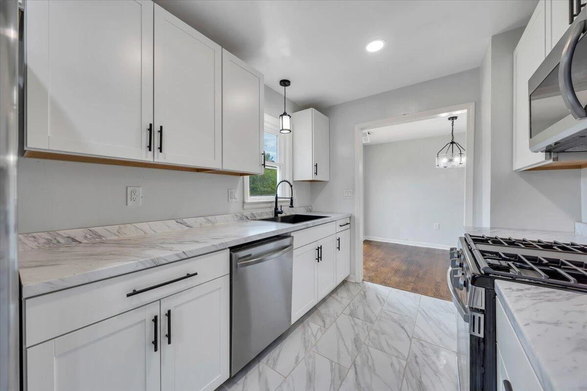 3117 Oaklawn AVE - Photo 10