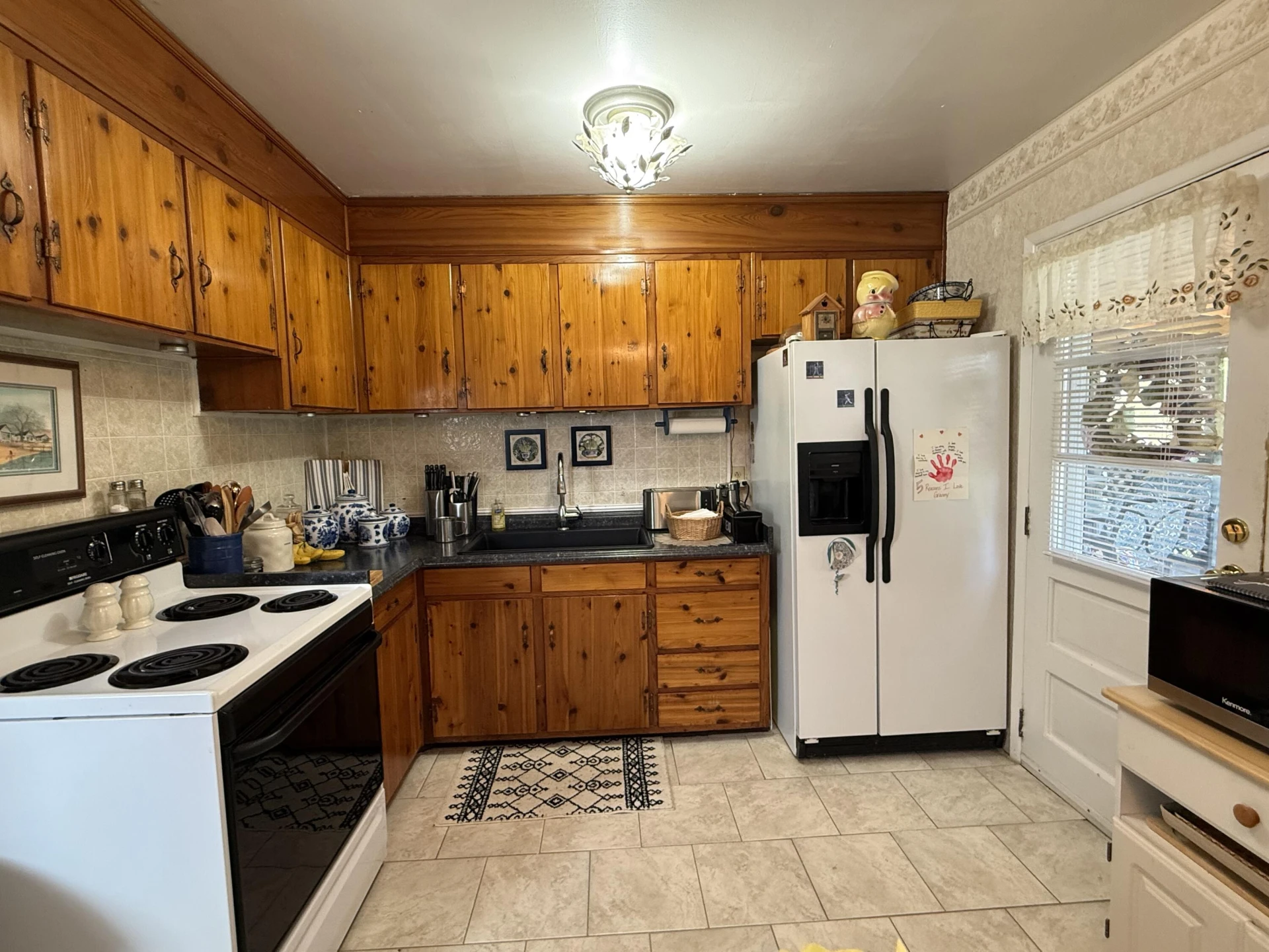 529 EASY ST - Photo 14