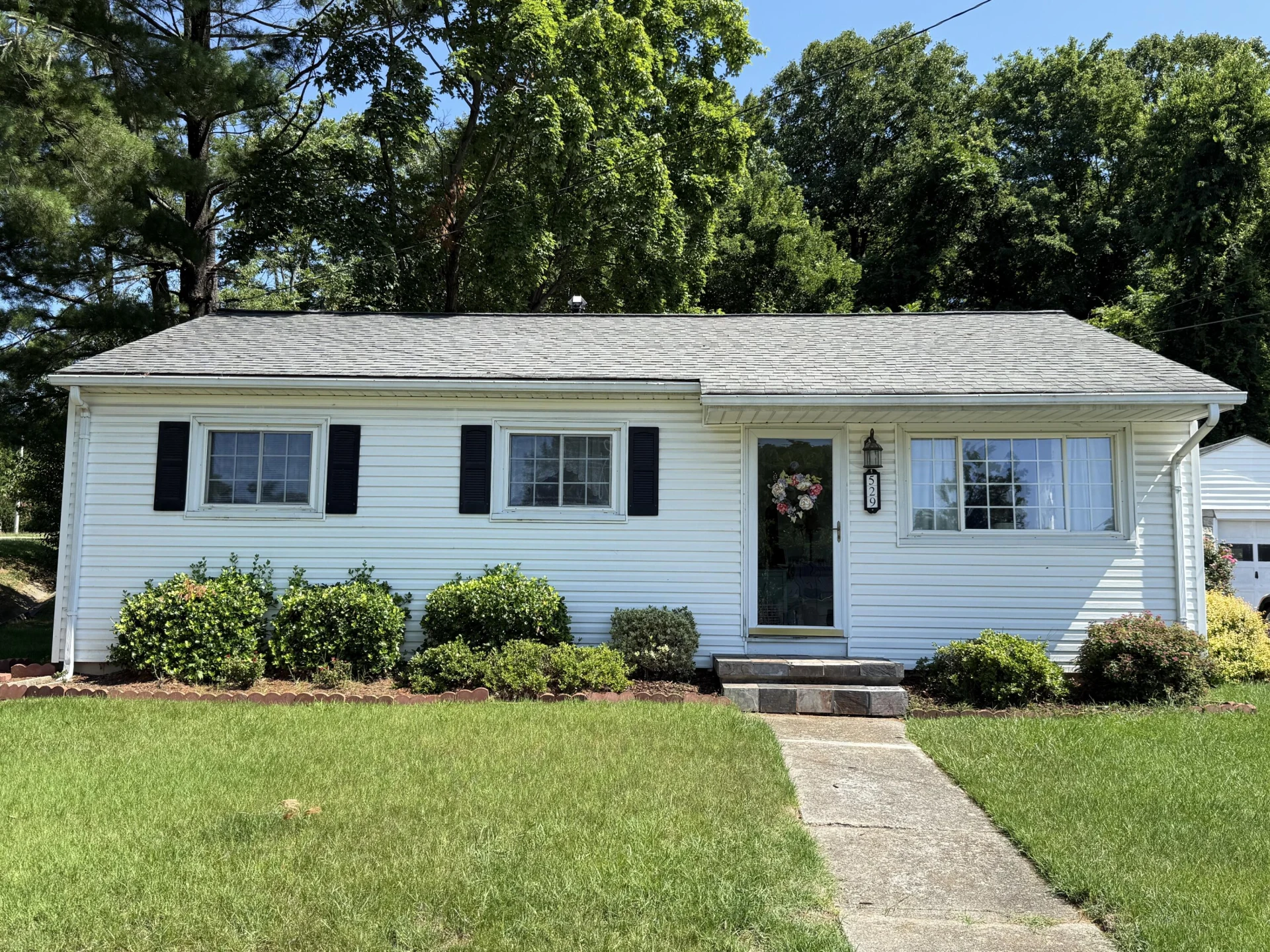 529 EASY ST - Photo 2