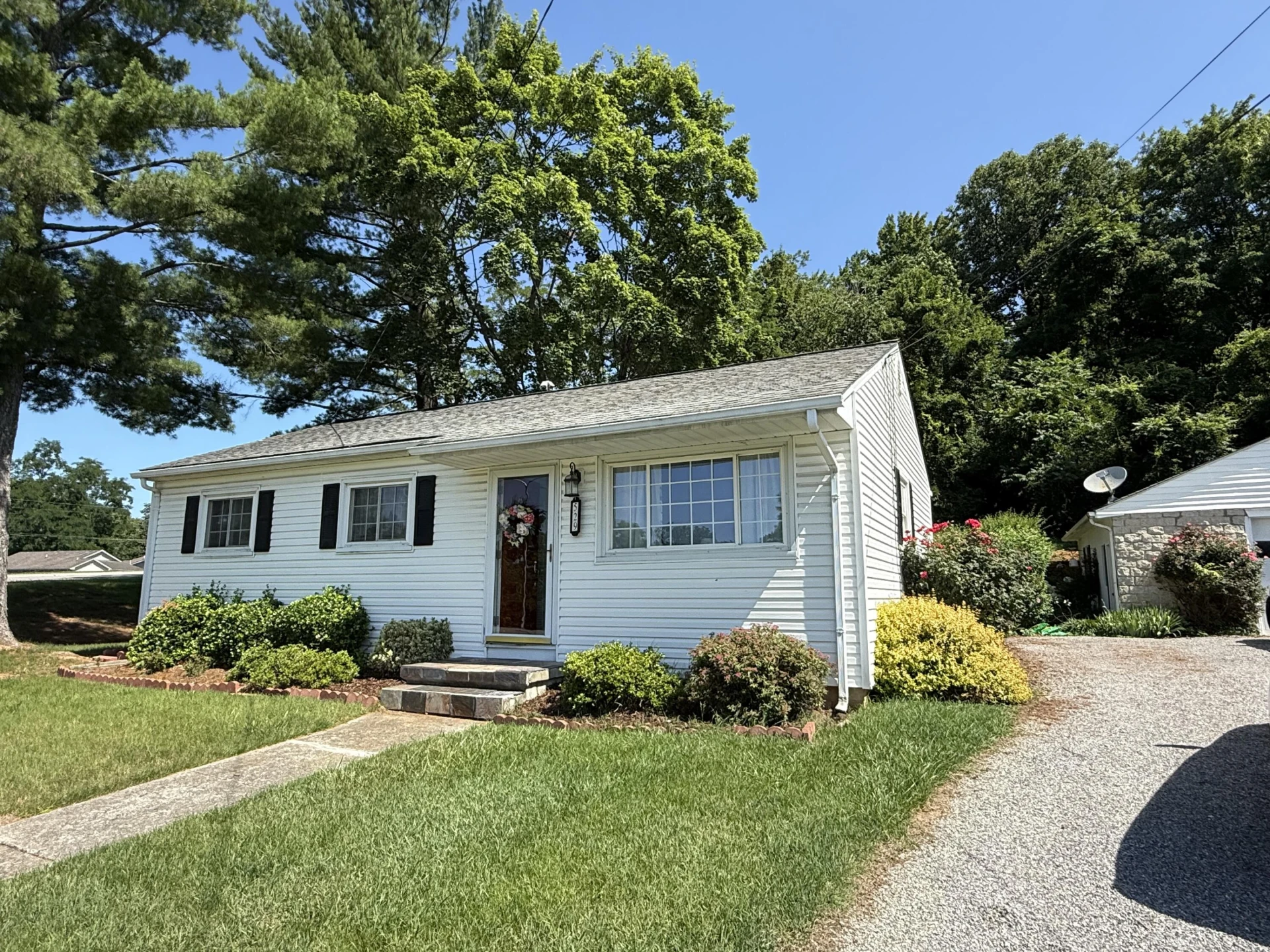 529 EASY ST - Photo 3