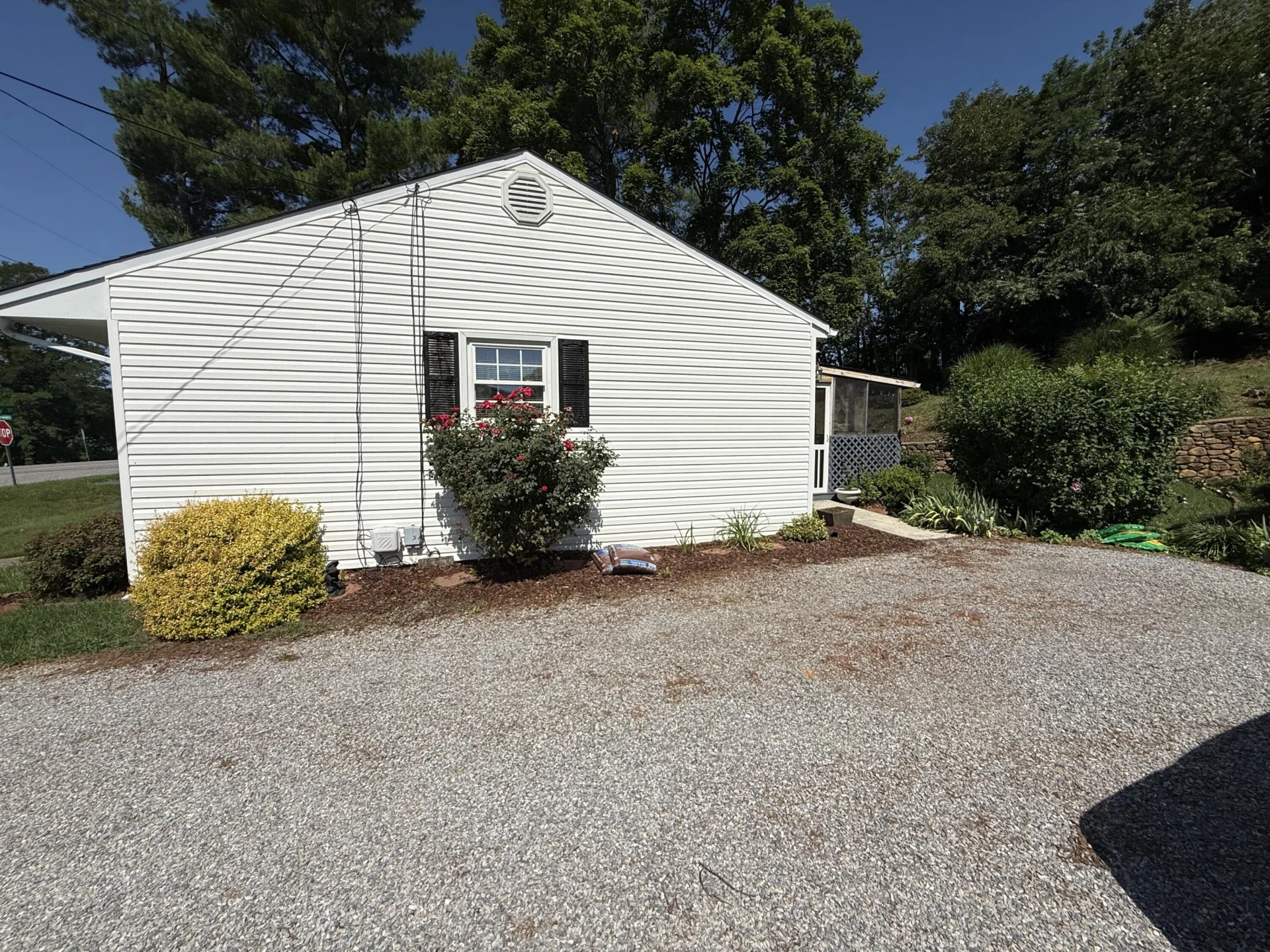 529 EASY ST - Photo 4