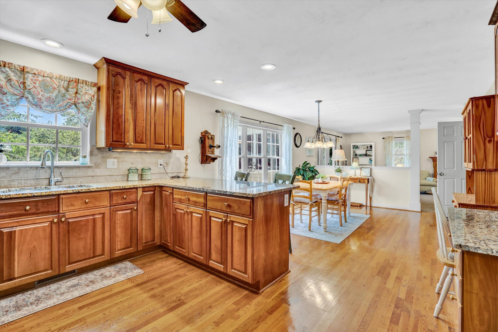 610 Crystal Anne LN - Photo 25