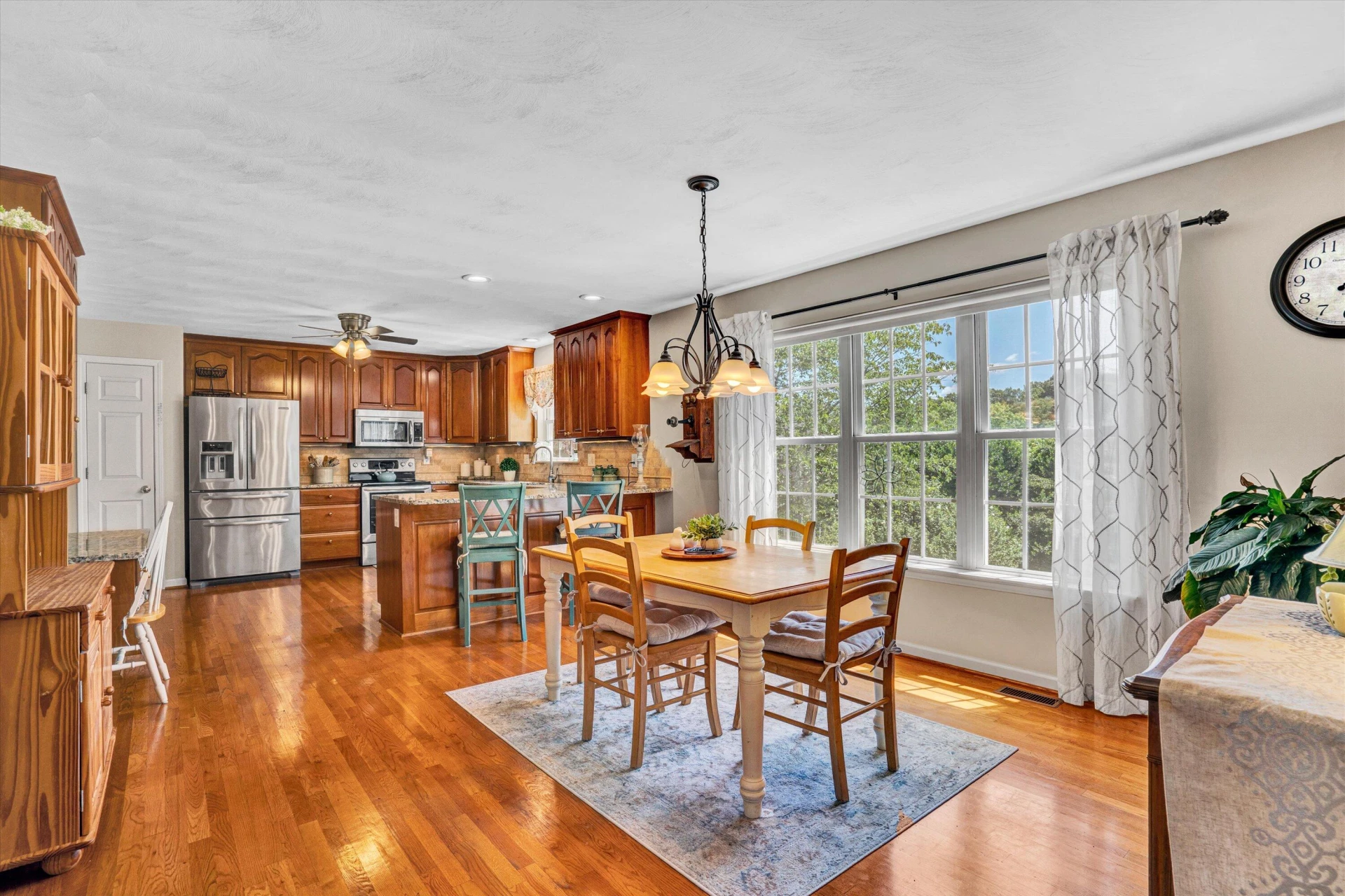 610 Crystal Anne LN - Photo 34