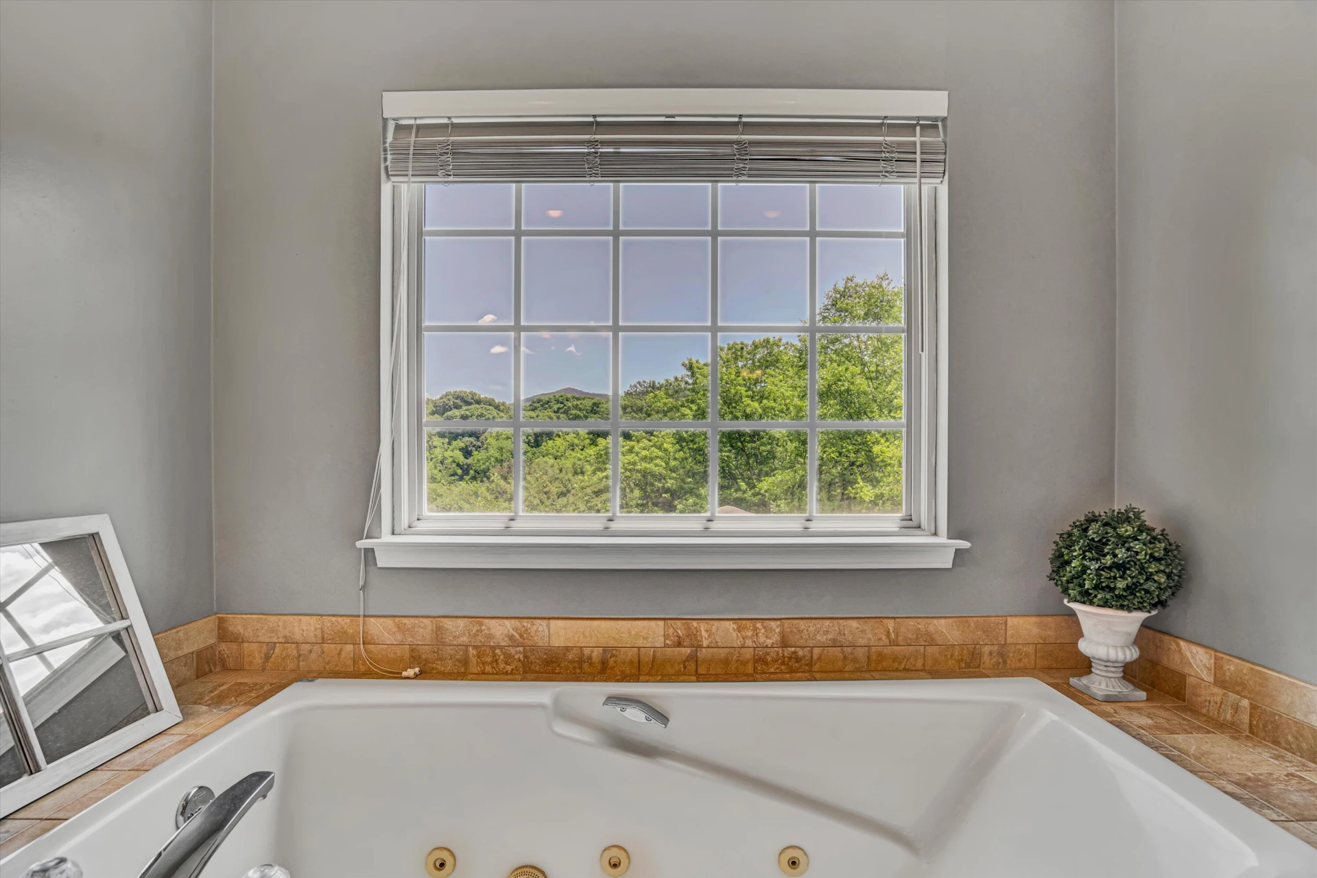 610 Crystal Anne LN - Photo 42