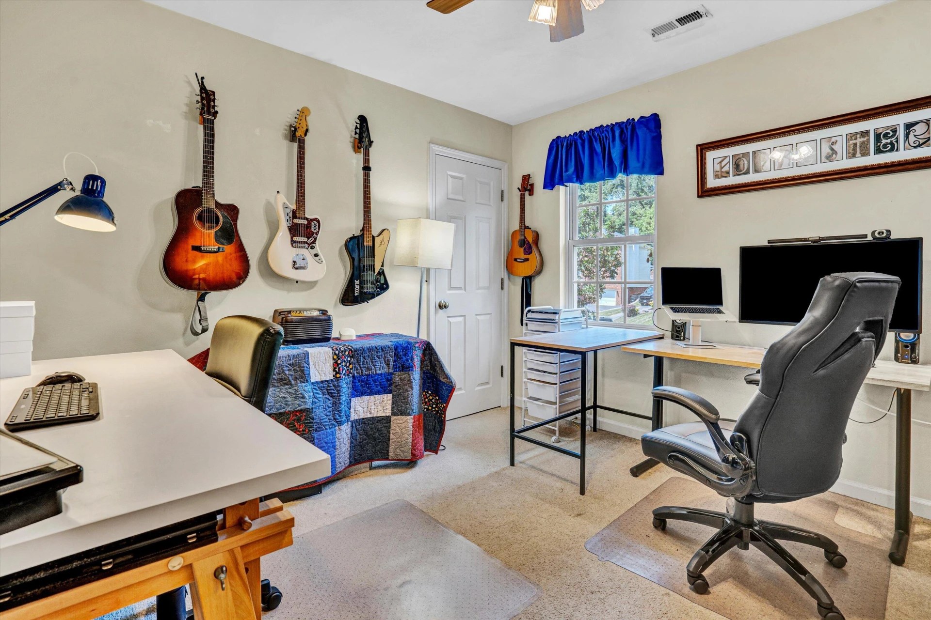 610 Crystal Anne LN - Photo 52