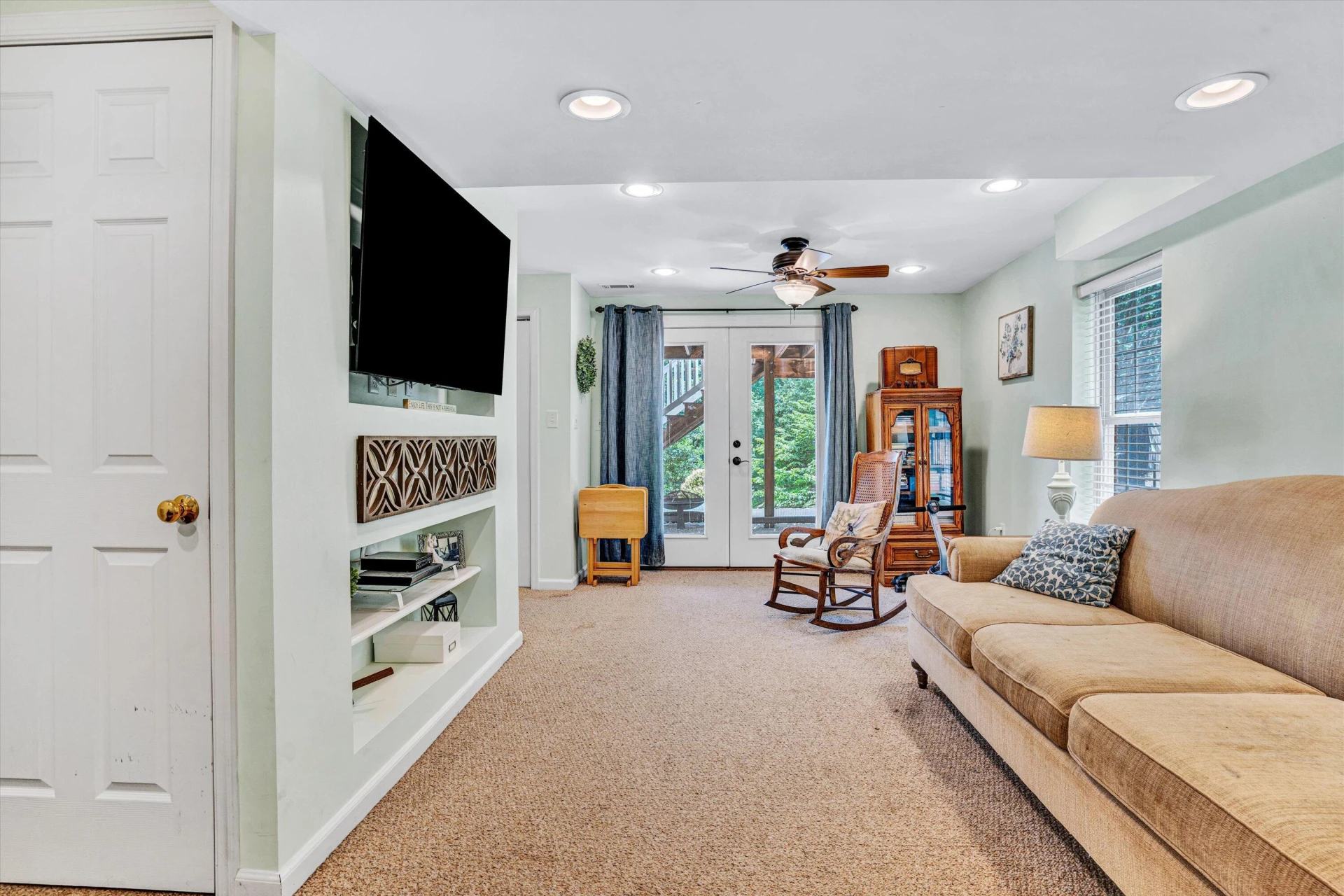 610 Crystal Anne LN - Photo 55