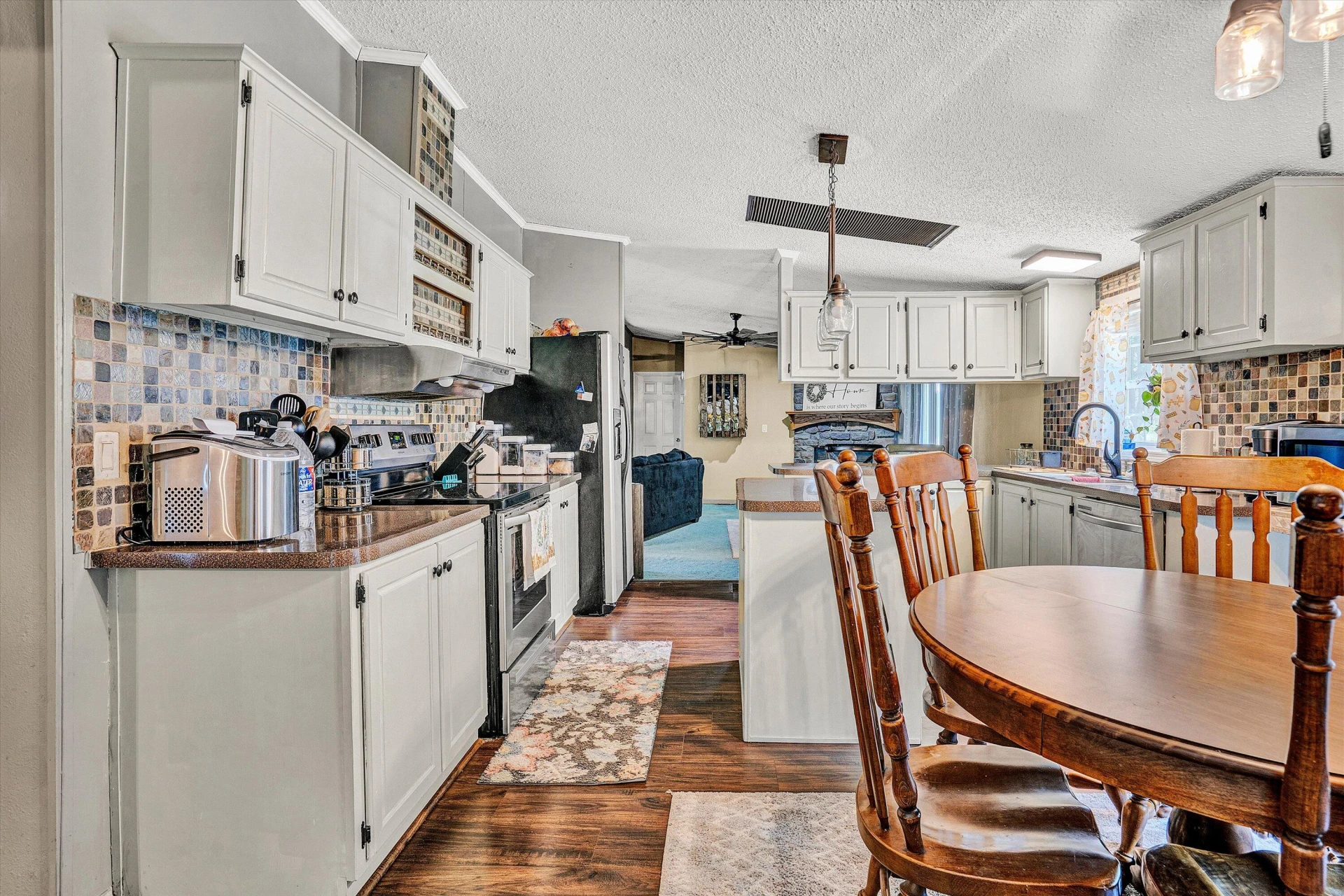 2025 Coles Creek RD - Photo 14