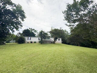 2025 Coles Creek RD - Photo 30