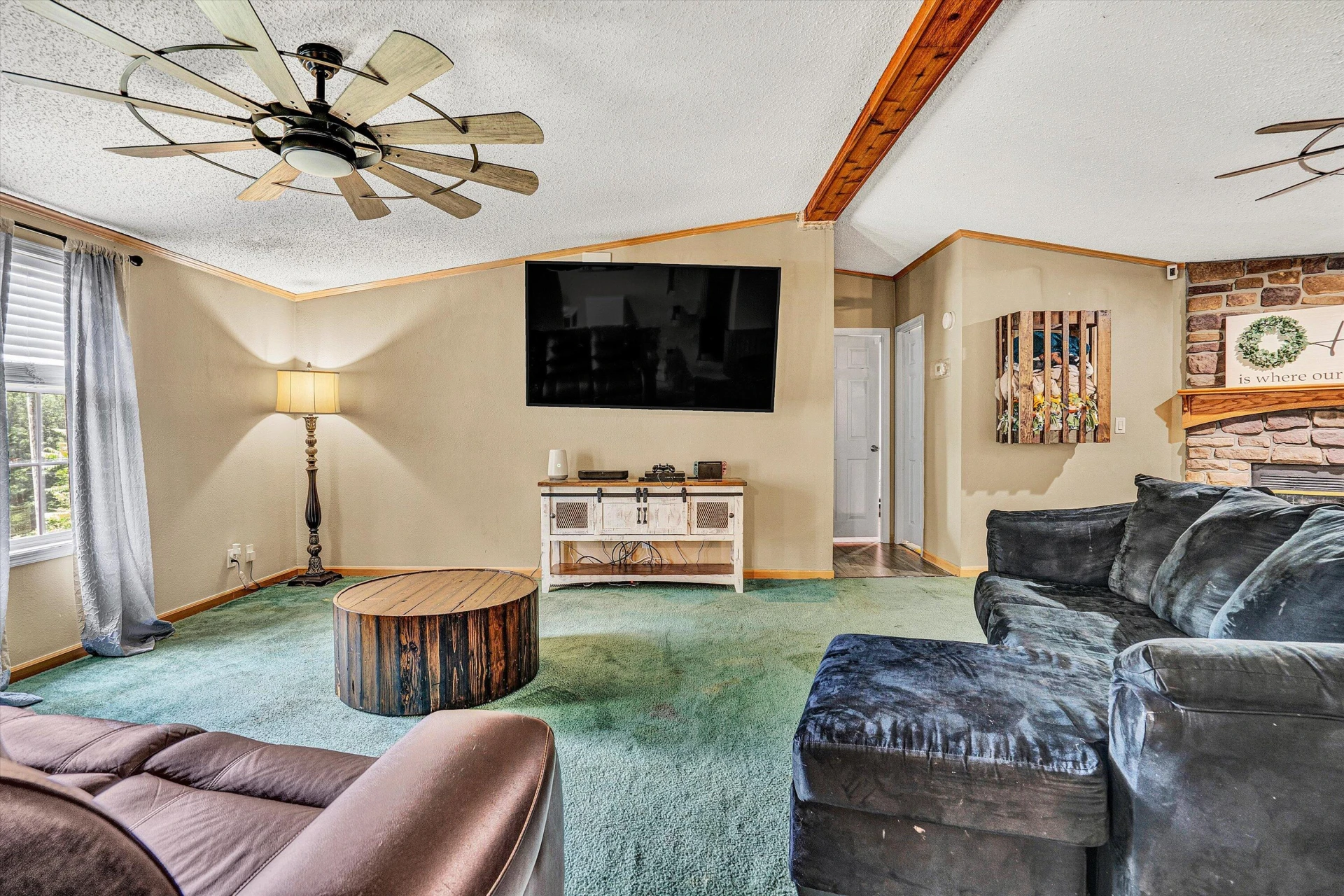 2025 Coles Creek RD - Photo 5