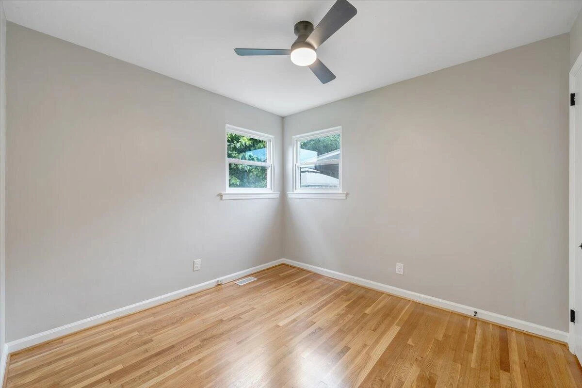 1709 Coveland DR - Photo 10