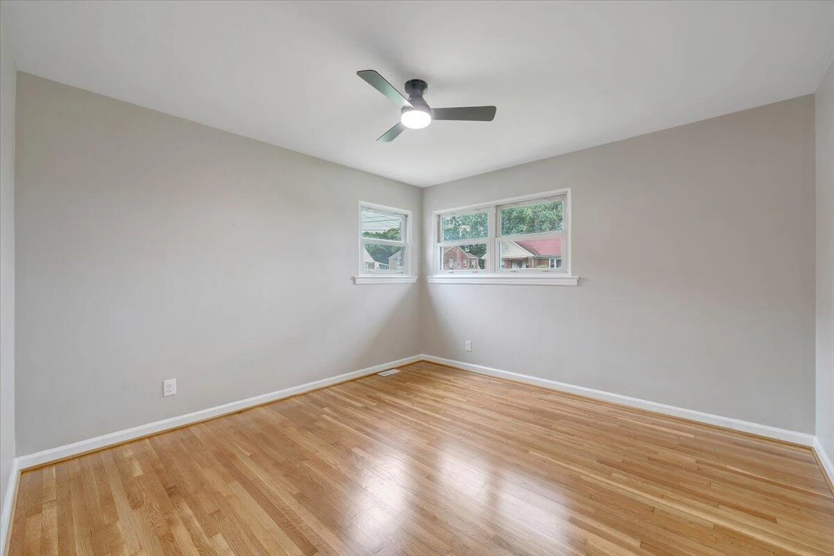 1709 Coveland DR - Photo 11