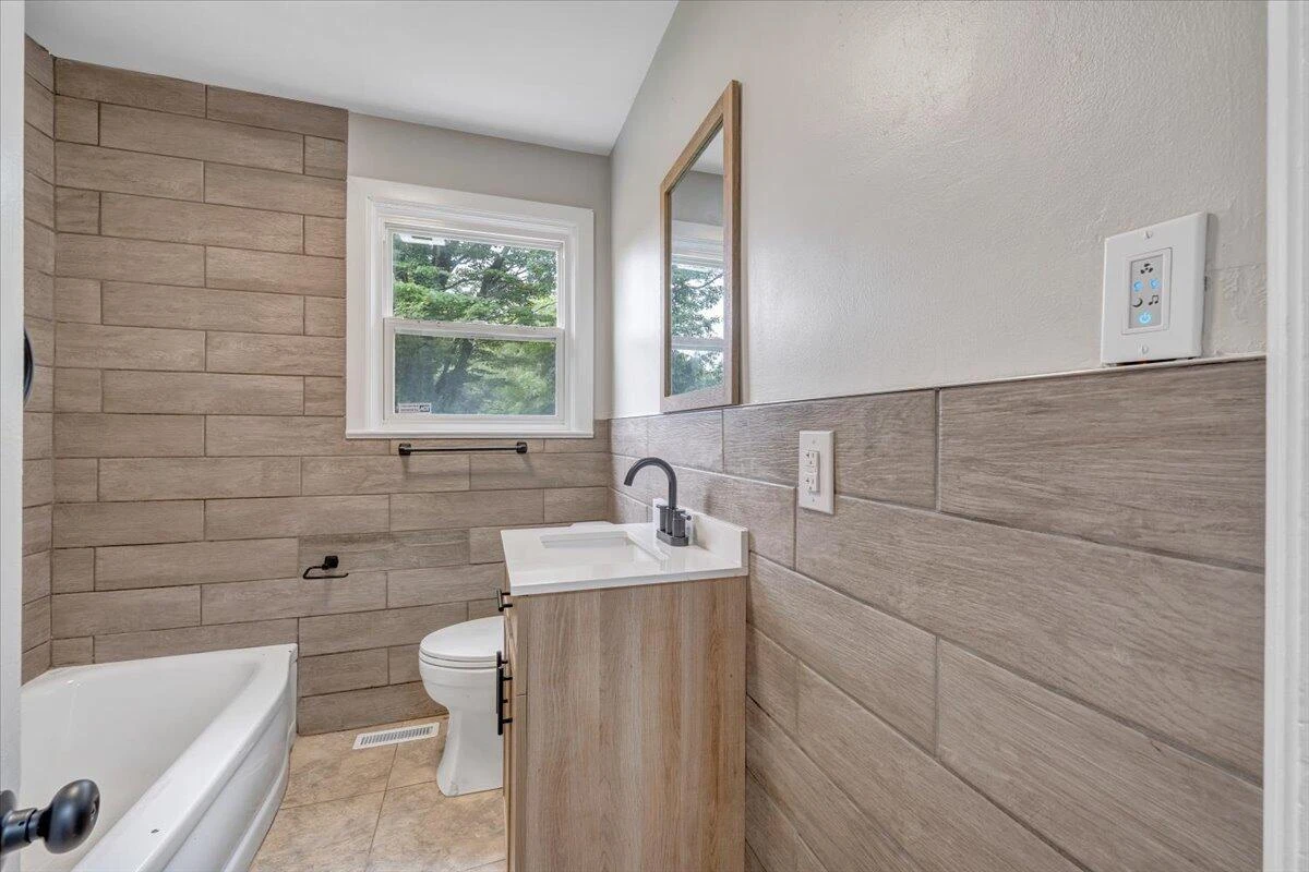 1709 Coveland DR - Photo 13