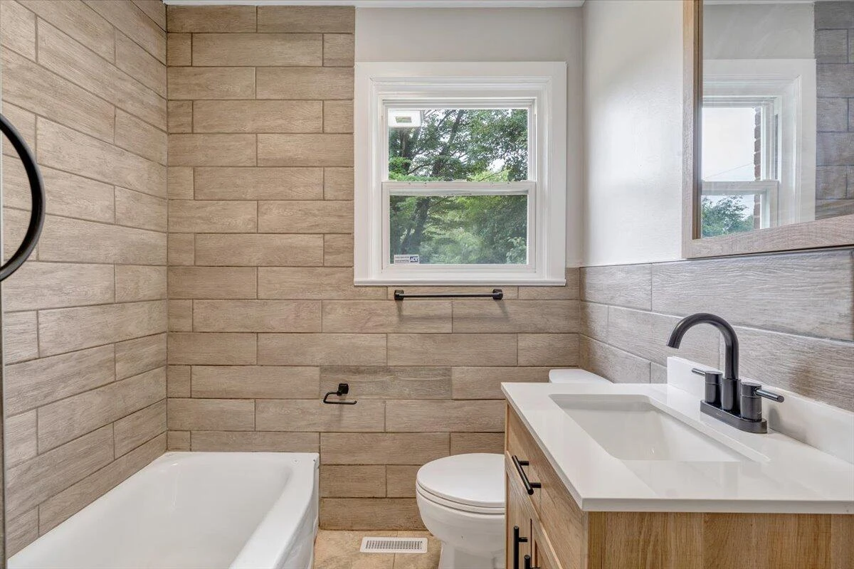 1709 Coveland DR - Photo 14