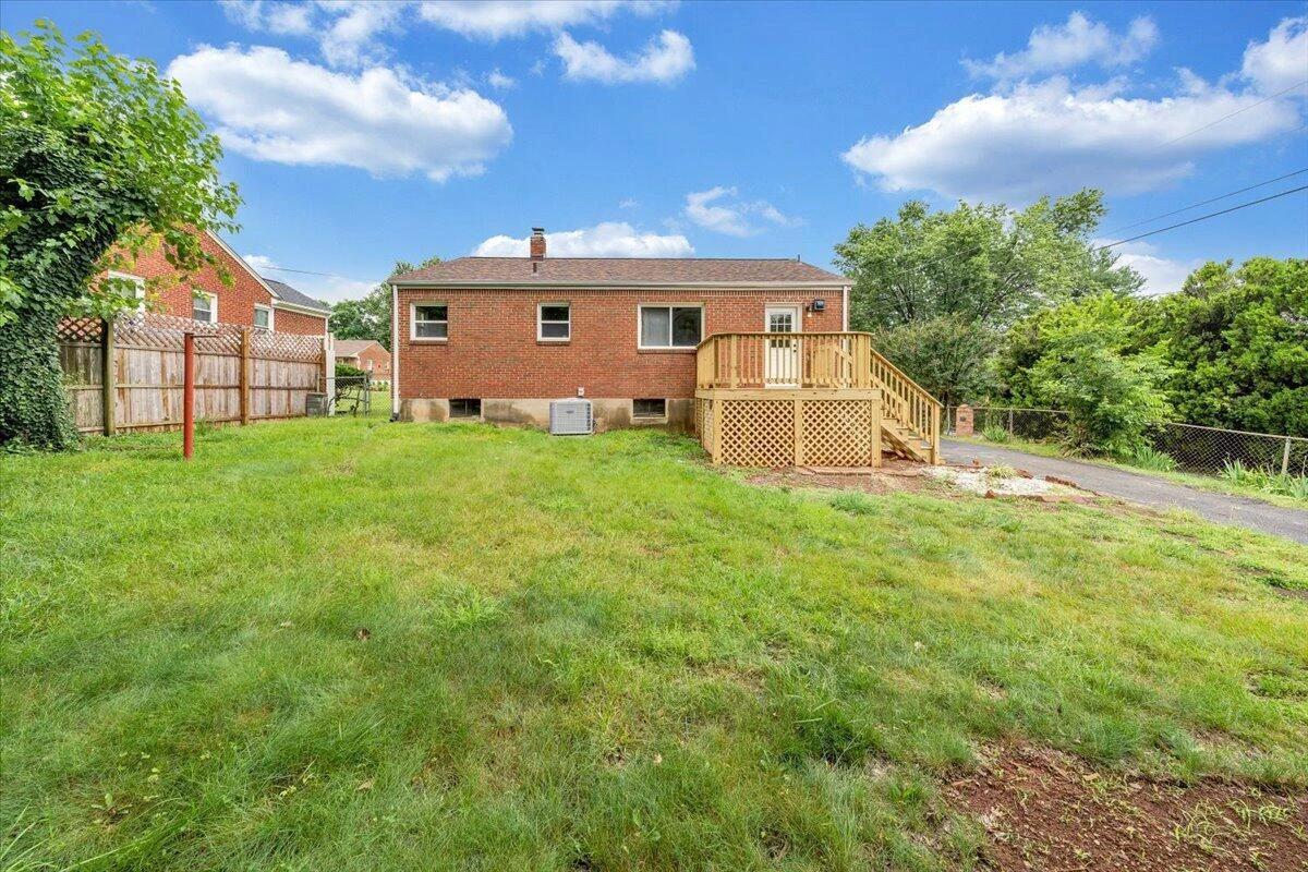 1709 Coveland DR - Photo 20